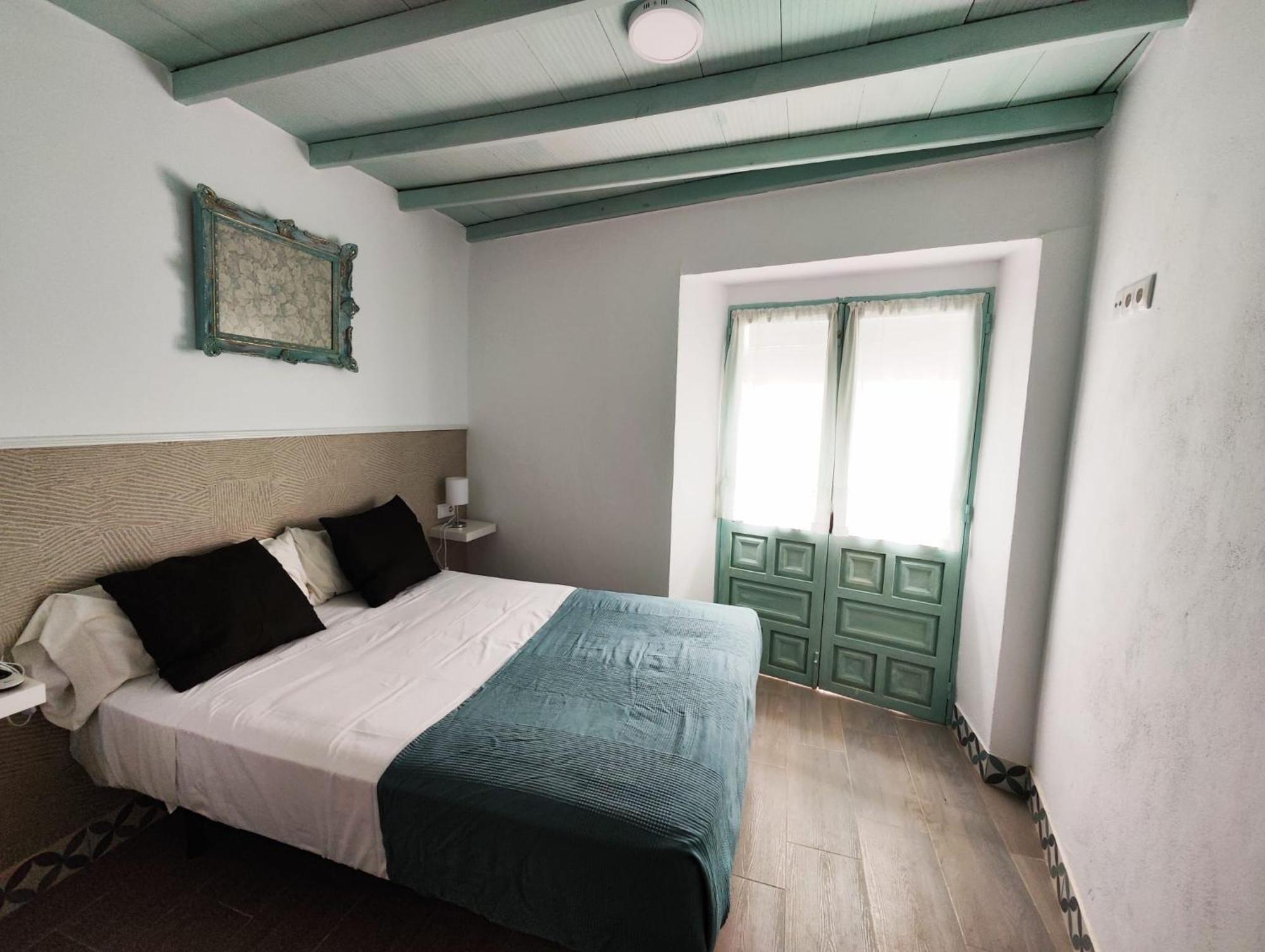 Apartamento Puerta De Cordoba Кармона Екстер'єр фото